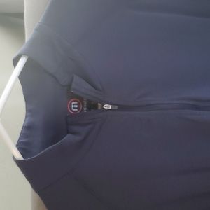 Travis Mathew Pullover,  Men's Large, Navy Blue, Gently Used